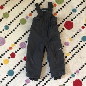 3T snow bibs, fleece lined zipper legs for winter